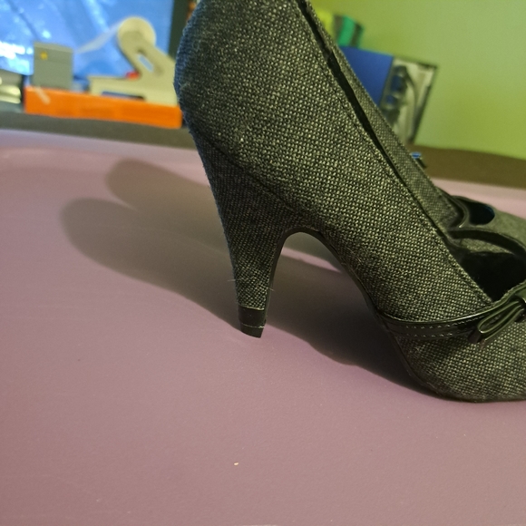 George High Heels - Picture 7 of 12
